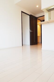 レジディア神田岩本町 