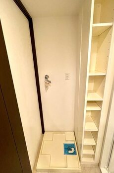 レジディア神田岩本町 