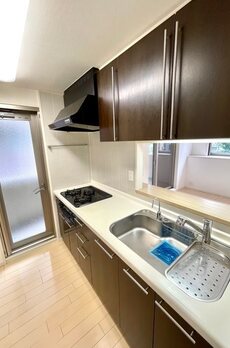 レジディア神田岩本町 