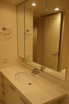 シティハウス東京新橋 