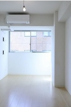 ドゥサム赤坂 