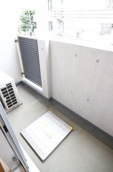 プラウドフラット新宿河田町 