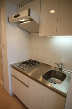 プラウドフラット新宿河田町 