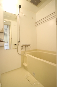 プラウドフラット新宿河田町 