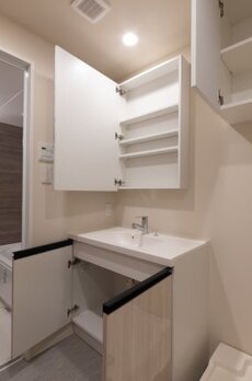 プラウドフラット日暮里 