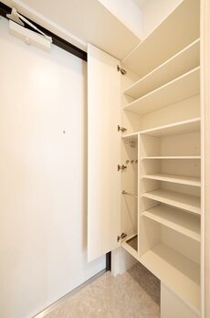 ラクラス日本橋浜町 