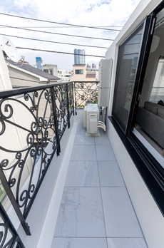 HJプレイス南青山 