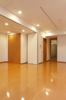 MOMENTO SHIODOME 