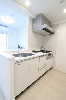 コンフォリア門前仲町WEST 