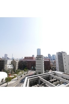 コンフォリア新宿イーストサイドタワー 