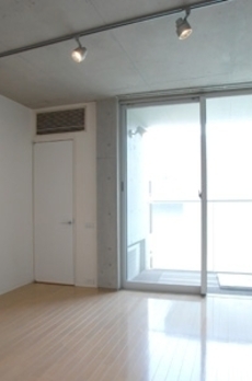 KDXレジデンス下馬 