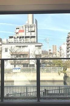 ザリバーハウス 
