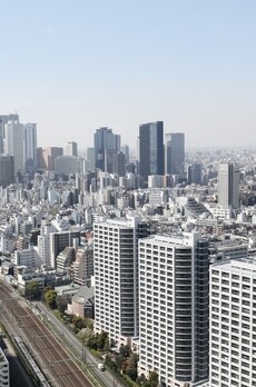 ラトゥール新宿ガーデン 